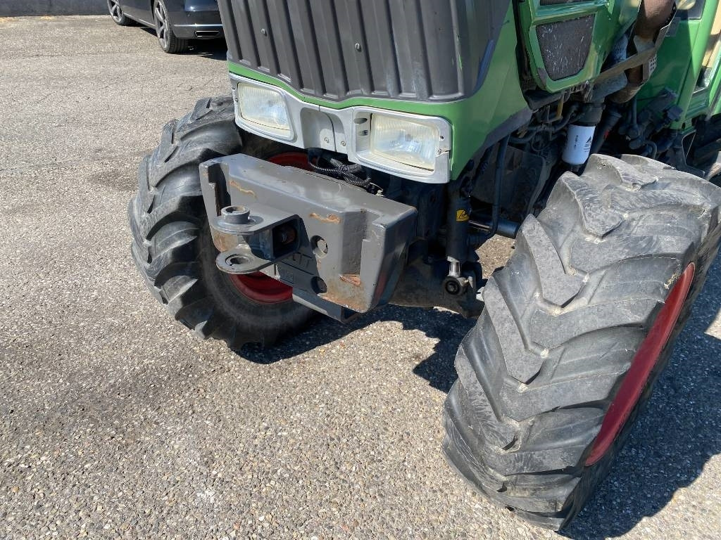 Traktor Fendt 209F Vario TMS 1er Main endommagé: 22 kép.