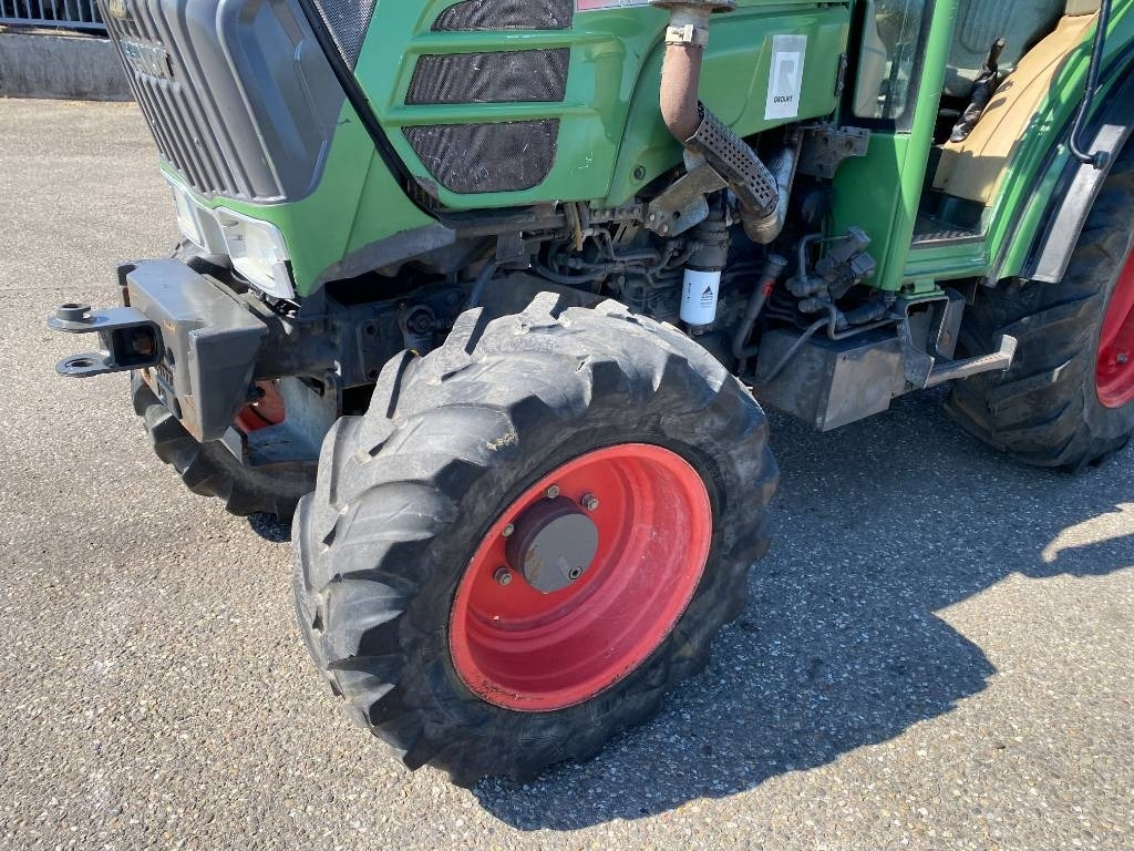 Traktor Fendt 209F Vario TMS 1er Main endommagé: 24 kép.