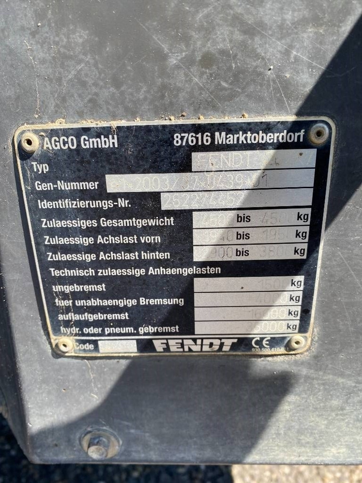 Traktor Fendt 209F Vario TMS 1er Main endommagé: 7 kép.
