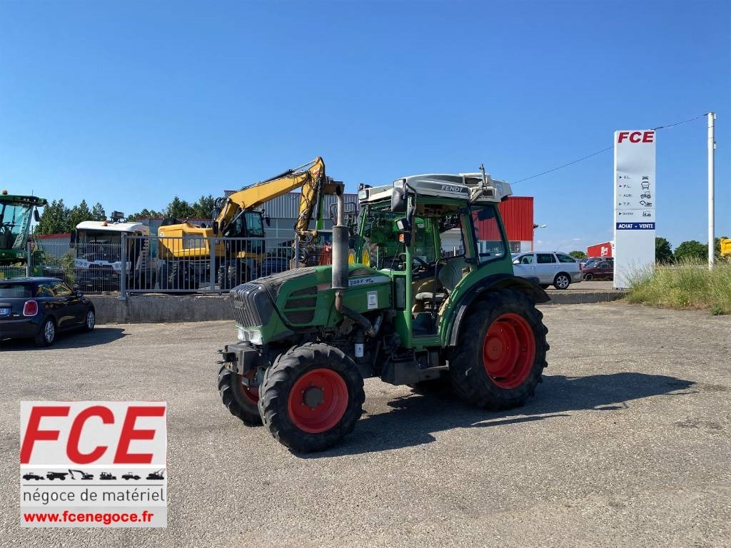 Fendt 209F Vario TMS 1er Main endommagé - Traktor: 1 kép. Fendt 209F Vario TMS 1er Main endommagé - Traktor: 1 kép.