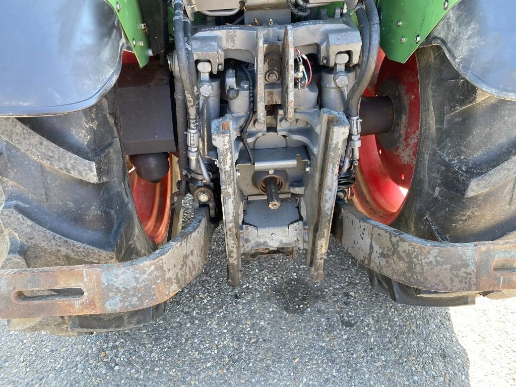 Traktor Fendt 209F Vario TMS 1er Main endommagé: 17 kép.