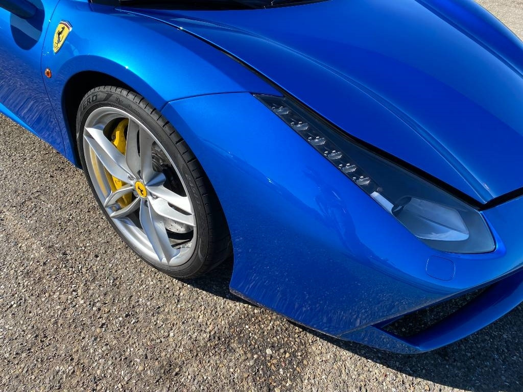 Autó Ferrari 488 SPIDER -Carte Grise Française endommagé: 49 kép.