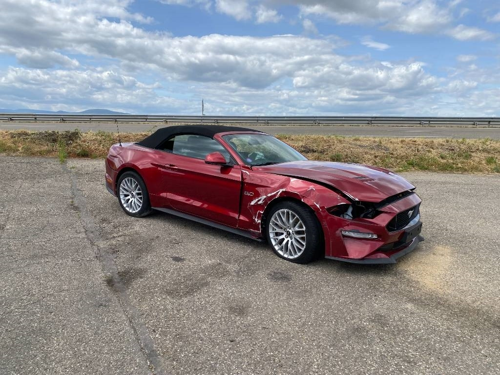 Ford MUSTANG 5.0 V8 Aut / Flex/Fuel Origine Française e - Autó: 4 kép. Ford MUSTANG 5.0 V8 Aut / Flex/Fuel Origine Française e - Autó: 4 kép.