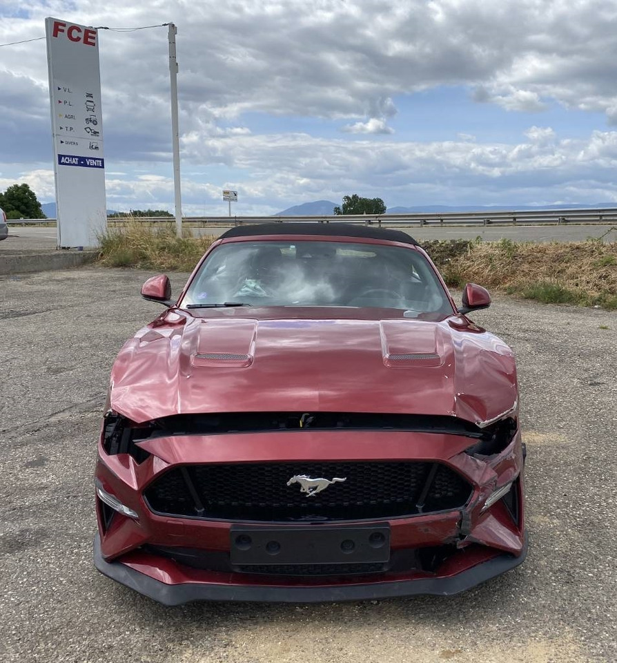 Ford MUSTANG 5.0 V8 Aut / Flex/Fuel Origine Française e - Autó: 3 kép. Ford MUSTANG 5.0 V8 Aut / Flex/Fuel Origine Française e - Autó: 3 kép.