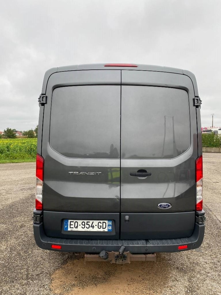 Ford TRANSIT L2H2 2.0 TDCI EcoBlue 130 A Réparer - Dobozos kisteherautó: 5 kép. Ford TRANSIT L2H2 2.0 TDCI EcoBlue 130 A Réparer - Dobozos kisteherautó: 5 kép.