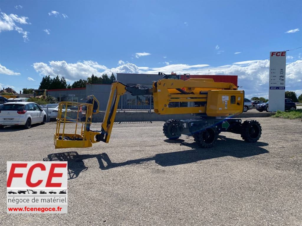 Haulotte HA16 RT/PRO-Certificat CE endommagée - Személyemelő: 1 kép. Haulotte HA16 RT/PRO-Certificat CE endommagée - Személyemelő: 1 kép.