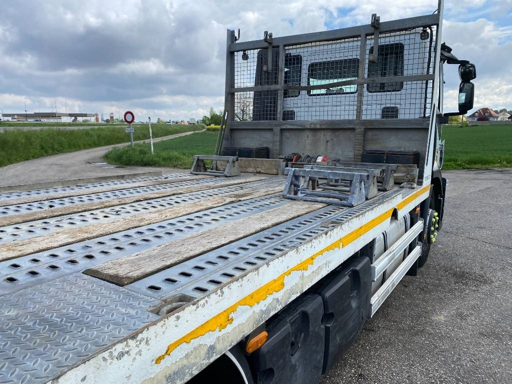 Vontató Iveco STRALIS 360 e6 A Réparer: 39 kép.