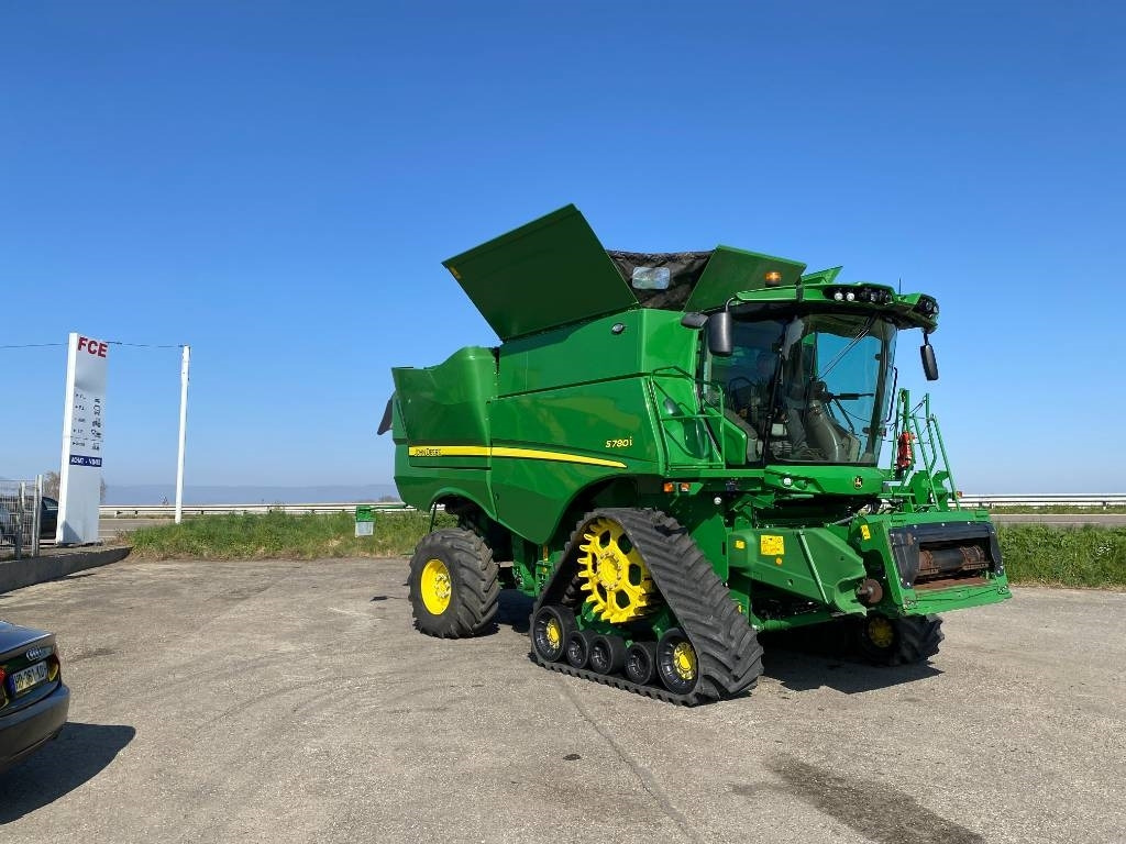 John Deere S 780i Garantie PowerGard 08/2027 - Kombájn: 4 kép. John Deere S 780i Garantie PowerGard 08/2027 - Kombájn: 4 kép.