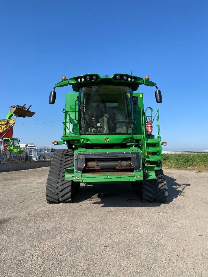 John Deere S 780i Garantie PowerGard 08/2027 - Kombájn: 3 kép. John Deere S 780i Garantie PowerGard 08/2027 - Kombájn: 3 kép.