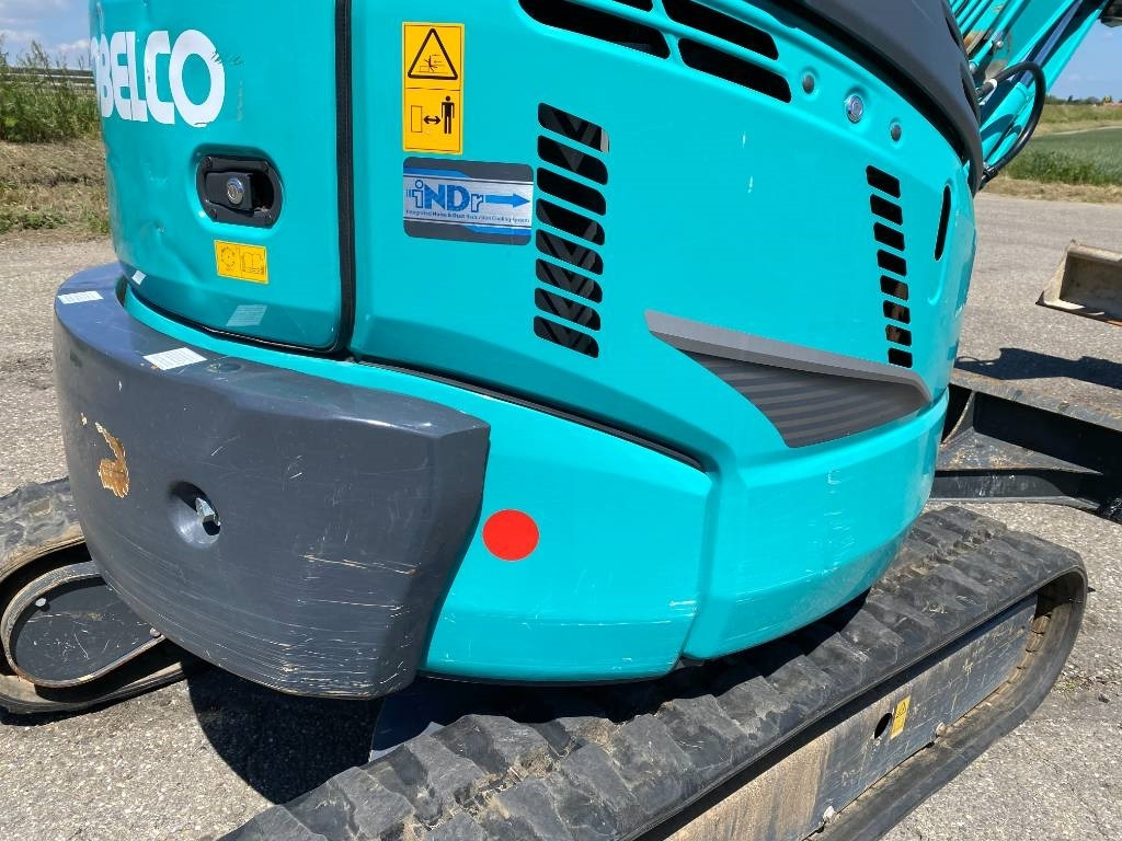 Minikotró Kobelco SK28SR-6E 1er Main Origine Française endommagée: 41 kép. Minikotró Kobelco SK28SR-6E 1er Main Origine Française endommagée: 41 kép.