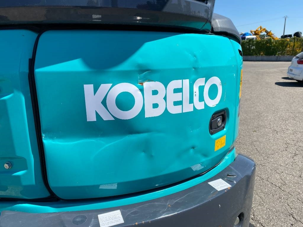 Minikotró Kobelco SK28SR-6E 1er Main Origine Française endommagée: 14 kép. Minikotró Kobelco SK28SR-6E 1er Main Origine Française endommagée: 14 kép.