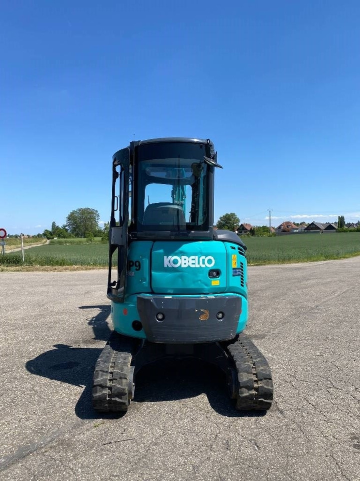 Kobelco SK28SR-6E 1er Main Origine Française endommagée - Minikotró: 5 kép. Kobelco SK28SR-6E 1er Main Origine Française endommagée - Minikotró: 5 kép.