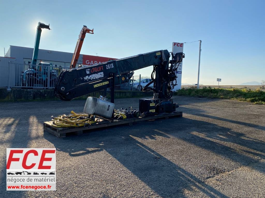 Loglift F281S-86 a réparer - Rakodódaru: 1 kép. Loglift F281S-86 a réparer - Rakodódaru: 1 kép.