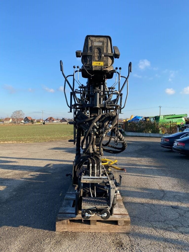 Loglift F281S-86 a réparer - Rakodódaru: 5 kép. Loglift F281S-86 a réparer - Rakodódaru: 5 kép.