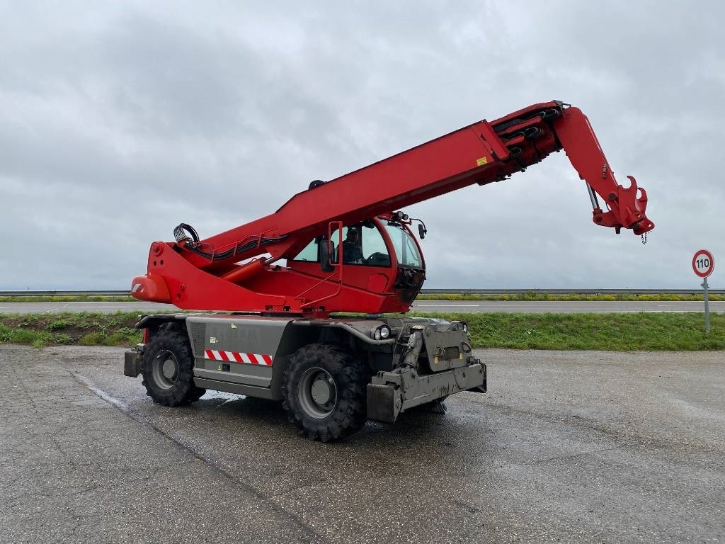 Manitou MRT 2550 Plus Privilège ST4-S2 1er Main endommagé - Teleszkópos rakodó: 4 kép. Manitou MRT 2550 Plus Privilège ST4-S2 1er Main endommagé - Teleszkópos rakodó: 4 kép.