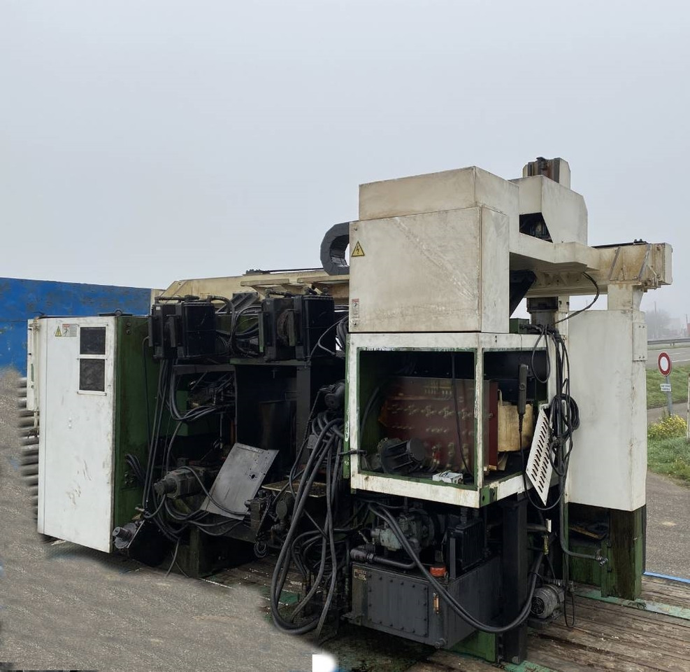 Mazak / Yamazaki FLEX-GL 200N-MLTPLX 630 1er Main - Fémeszterga: 3 kép. Mazak / Yamazaki FLEX-GL 200N-MLTPLX 630 1er Main - Fémeszterga: 3 kép.