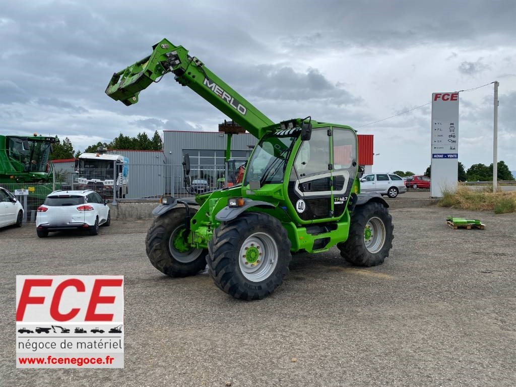 Merlo TF 42.7-145 / 40Km/H endommagé - Teleszkópos rakodó: 1 kép. Merlo TF 42.7-145 / 40Km/H endommagé - Teleszkópos rakodó: 1 kép.