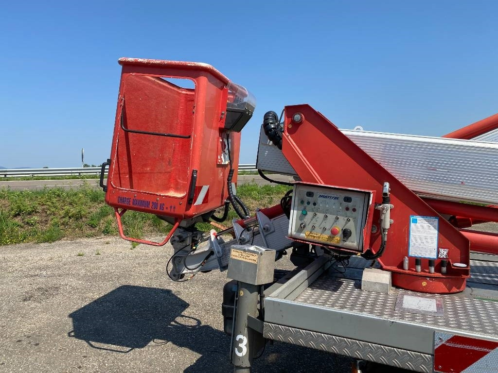 Emelőkosaras teherautó Multitel Nacelle Multitel MX 200 A réviser: 24 kép.