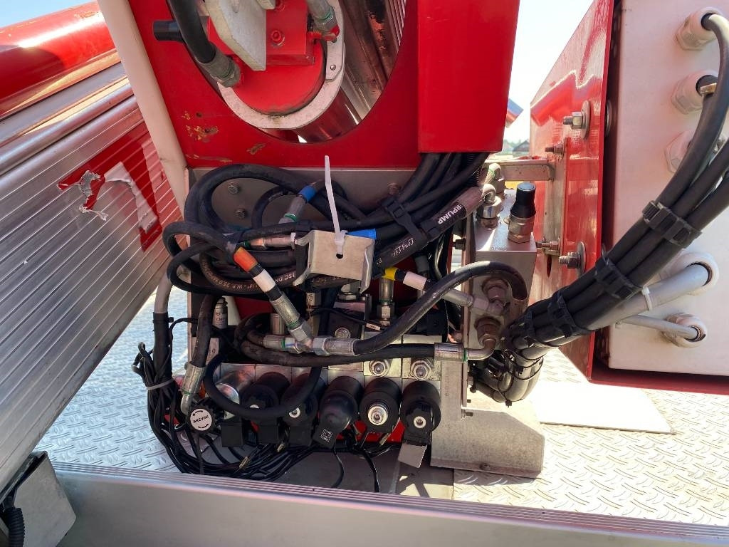 Emelőkosaras teherautó Multitel Nacelle Multitel MX 200 A réviser: 47 kép.