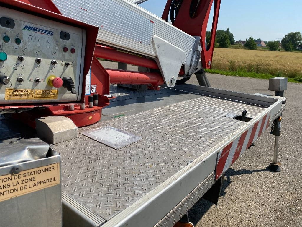 Emelőkosaras teherautó Multitel Nacelle Multitel MX 200 A réviser: 27 kép.