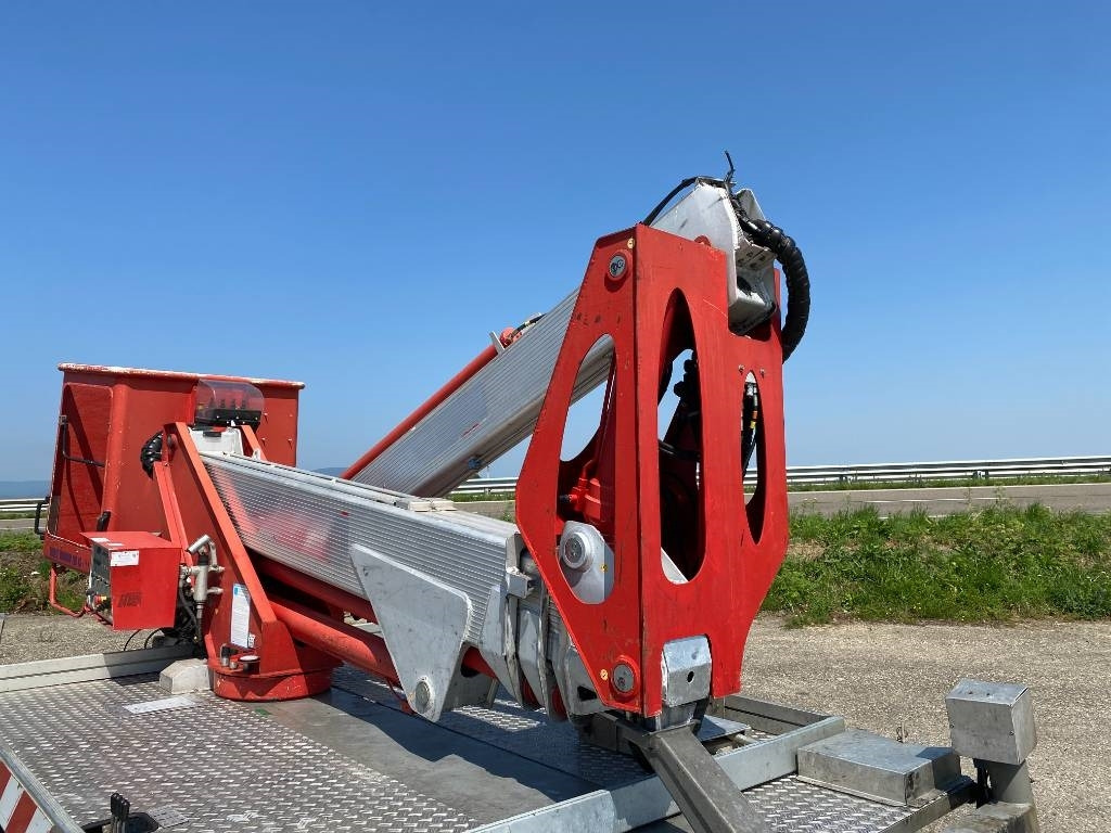 Emelőkosaras teherautó Multitel Nacelle Multitel MX 200 A réviser: 32 kép.