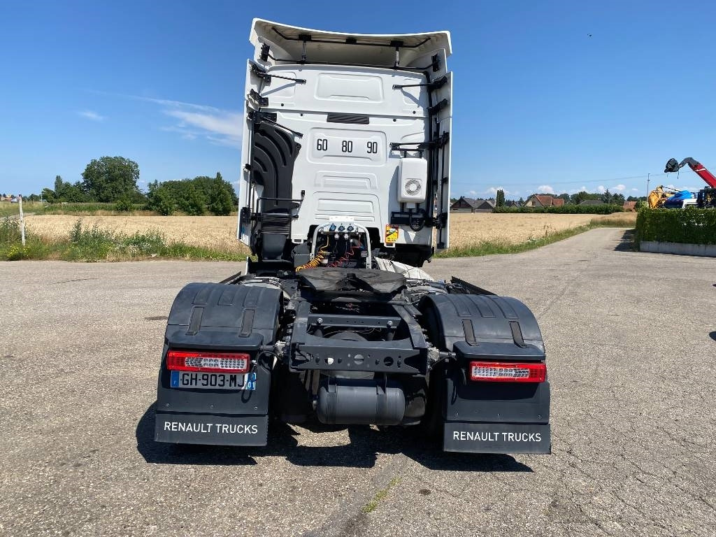 Renault T480-Dti13 / RETARDER Carte Grise Française - Nyergesvontató: 5 kép. Renault T480-Dti13 / RETARDER Carte Grise Française - Nyergesvontató: 5 kép.