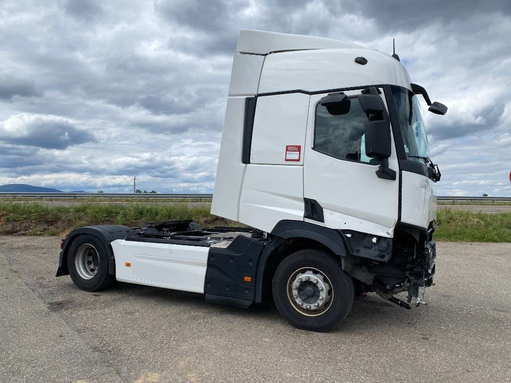 Renault T480 Dti13 /Retarder-1er Main endommagé - Nyergesvontató: 3 kép. Renault T480 Dti13 /Retarder-1er Main endommagé - Nyergesvontató: 3 kép.