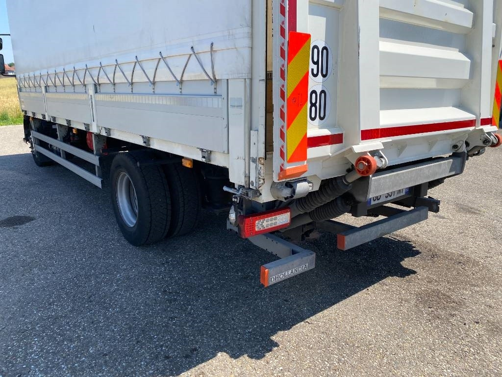 Ponyvás teherautó Renault D 240 DTI5 14T / LEBRUN -Retour de vol: 39 kép.