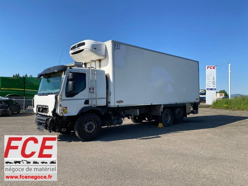 Renault D-430 WIDE CHEREAU INOGAM/LEVIAND 120 endommagé - Hűtős teherautó: 1 kép. Renault D-430 WIDE CHEREAU INOGAM/LEVIAND 120 endommagé - Hűtős teherautó: 1 kép.