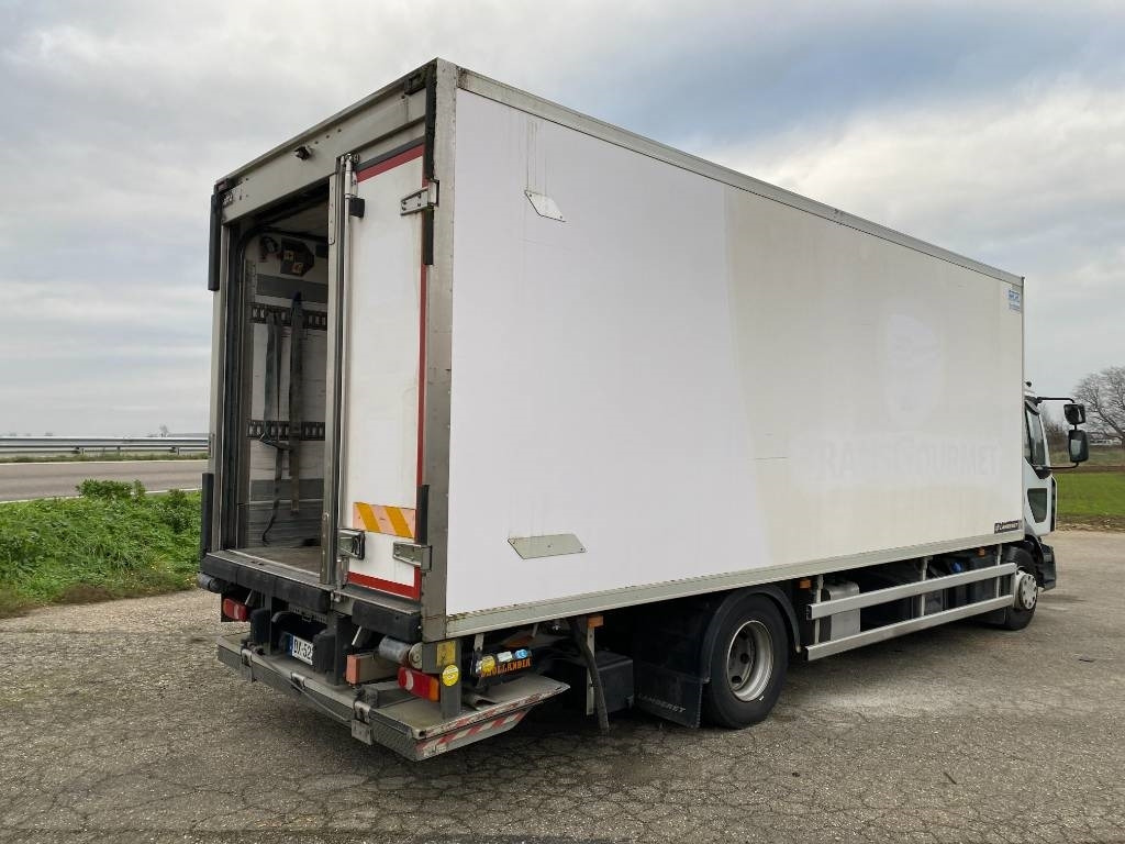 Renault D240 /LAMBERET/CARRIER 1150 *A REPARER* - Hűtős teherautó: 4 kép. Renault D240 /LAMBERET/CARRIER 1150 *A REPARER* - Hűtős teherautó: 4 kép.