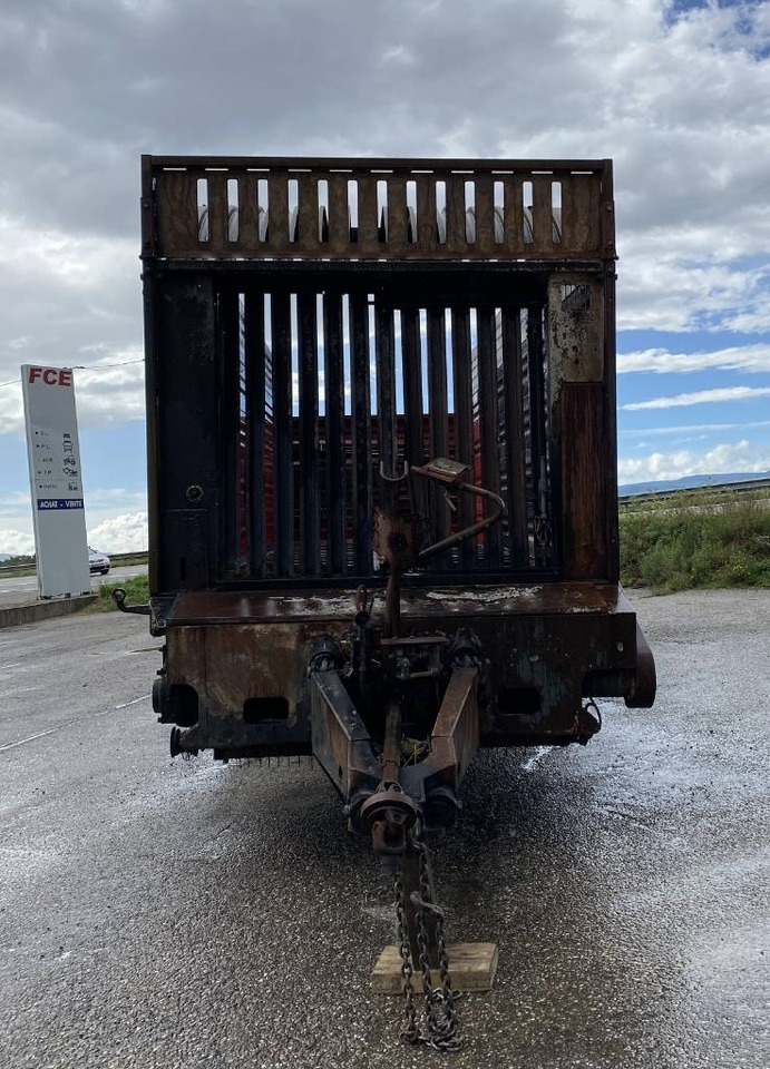 Schuitemaker RAPIDE 75 - 40Km/h endommagée - Rendfelszedő: 2 kép. Schuitemaker RAPIDE 75 - 40Km/h endommagée - Rendfelszedő: 2 kép.