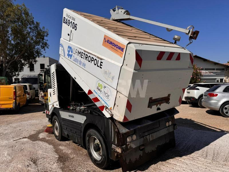 Bucher Schoerling CITYCAT 5006 - Utcaseprő gép: 5 kép. Bucher Schoerling CITYCAT 5006 - Utcaseprő gép: 5 kép.