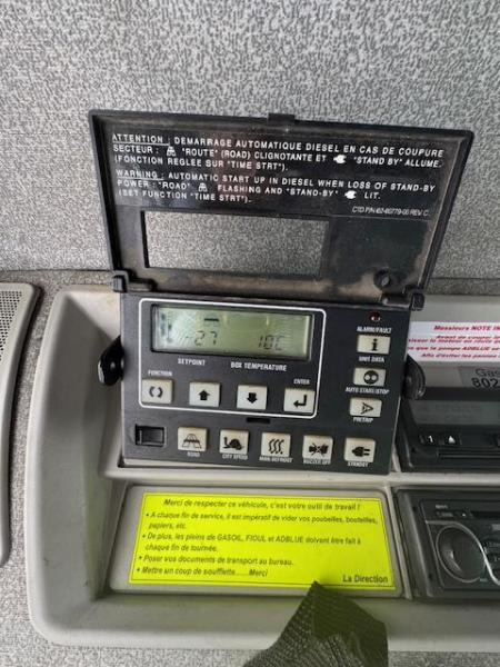 Iveco STRALIS 360 EEV FRIGO HAYON CARRIER - Hűtős teherautó: 5 kép. Iveco STRALIS 360 EEV FRIGO HAYON CARRIER - Hűtős teherautó: 5 kép.