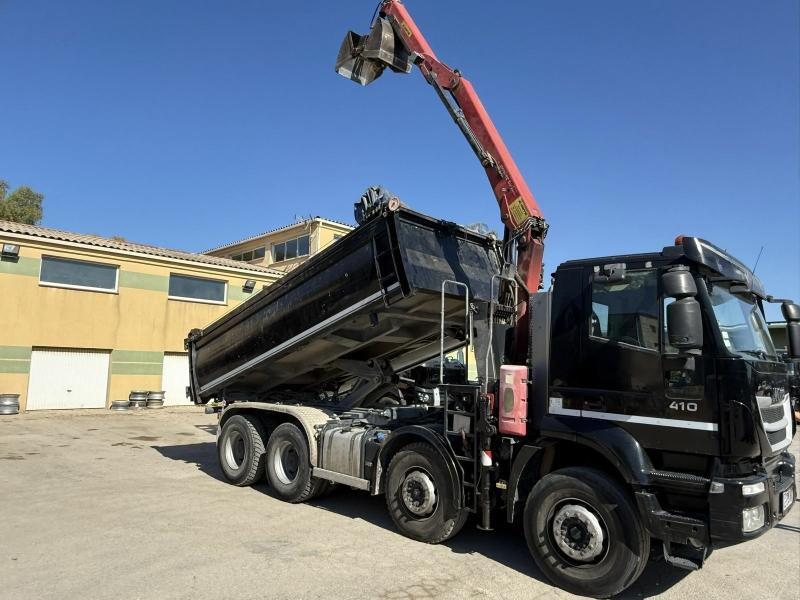 Iveco TRAKKER 410 EEV BI-BENNE GRUE MARREL 8X4 - Billenőplatós teherautó: 4 kép. Iveco TRAKKER 410 EEV BI-BENNE GRUE MARREL 8X4 - Billenőplatós teherautó: 4 kép.