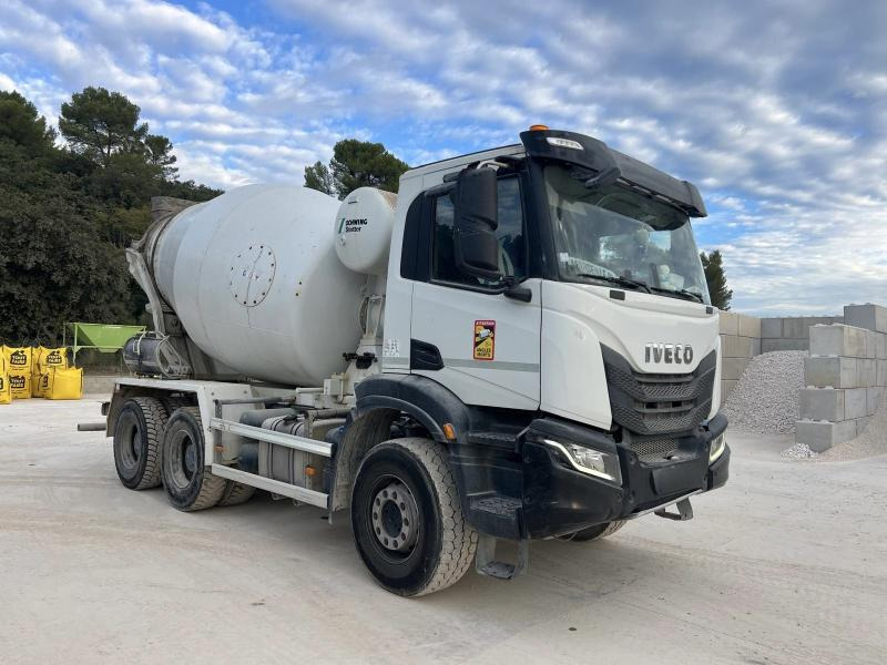 Iveco X-WAY 420 MALAXEUR STETTER 6X4 - Betonmixer: 1 kép. Iveco X-WAY 420 MALAXEUR STETTER 6X4 - Betonmixer: 1 kép.