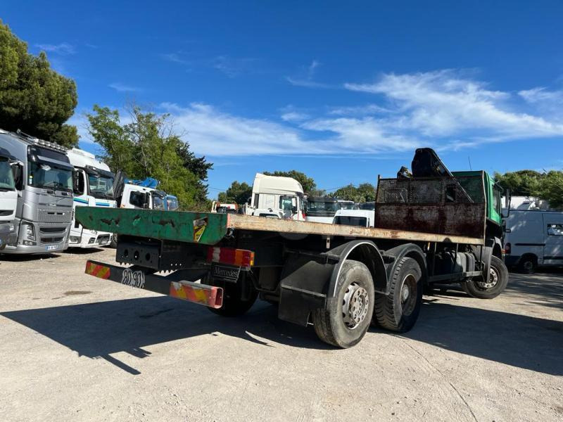 Mercedes Axor 2533 - Platós teherautó: 4 kép. Mercedes Axor 2533 - Platós teherautó: 4 kép.