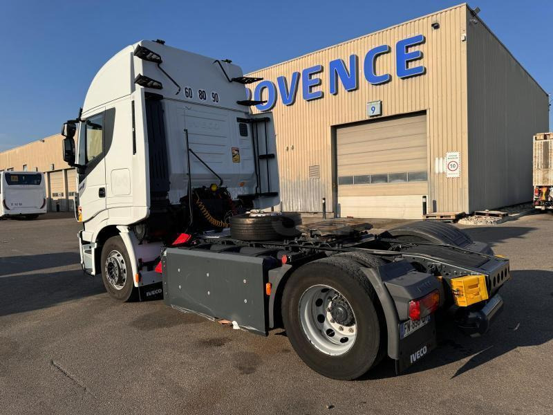 Iveco STRALIS 460 MIX LNG/CNG - Nyergesvontató: 4 kép. Iveco STRALIS 460 MIX LNG/CNG - Nyergesvontató: 4 kép.