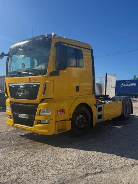 MAN TGX 18.480 - Nyergesvontató: 2 kép. MAN TGX 18.480 - Nyergesvontató: 2 kép.