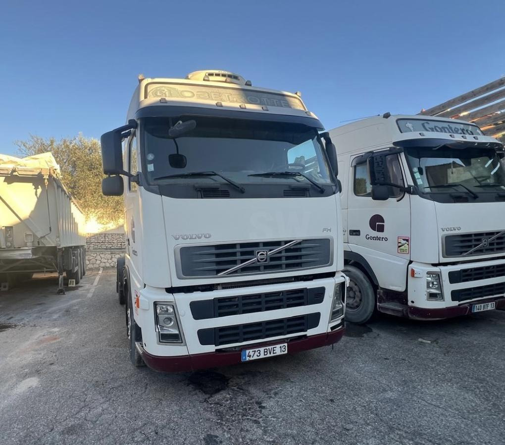 Nyergesvontató Volvo FH 480: 1 kép.