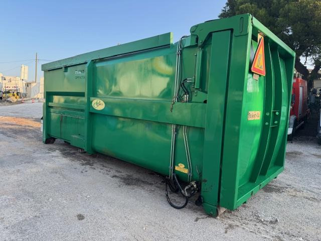 PROJECT CAR BENNE COMPACTEUSE MONOBLOC ELECTRIQUE - Szemetesautó felépítmény: 2 kép. PROJECT CAR BENNE COMPACTEUSE MONOBLOC ELECTRIQUE - Szemetesautó felépítmény: 2 kép.