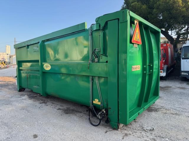 PROJECT CAR BENNE COMPACTEUSE MONOBLOC ELECTRIQUE - Szemetesautó felépítmény: 1 kép. PROJECT CAR BENNE COMPACTEUSE MONOBLOC ELECTRIQUE - Szemetesautó felépítmény: 1 kép.