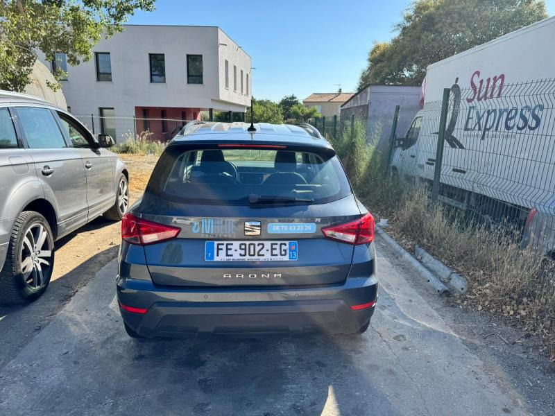 Seat Arona - Autó: 5 kép. Seat Arona - Autó: 5 kép.