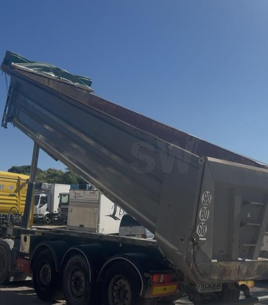 TecnoKar Trailers SUPERTOP - Félpótkocsi billenőplatós: 5 kép. TecnoKar Trailers SUPERTOP - Félpótkocsi billenőplatós: 5 kép.