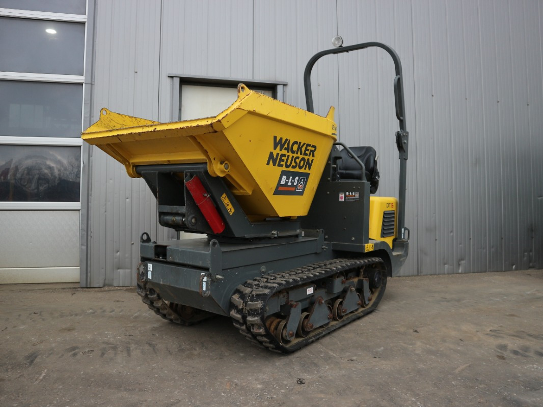 Neuson DT15 - Minidömper: 1 kép. Neuson DT15 - Minidömper: 1 kép.