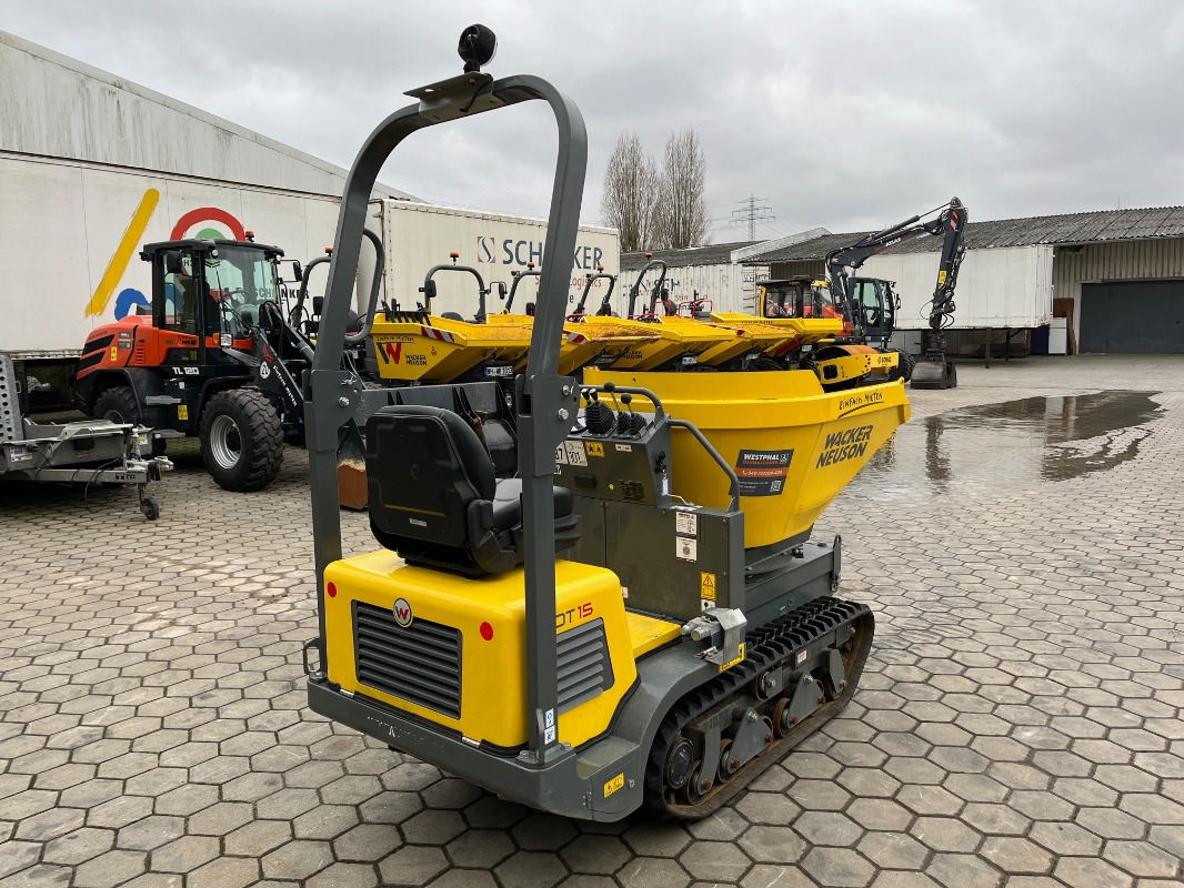 Neuson DT15 - Minidömper: 3 kép. Neuson DT15 - Minidömper: 3 kép.