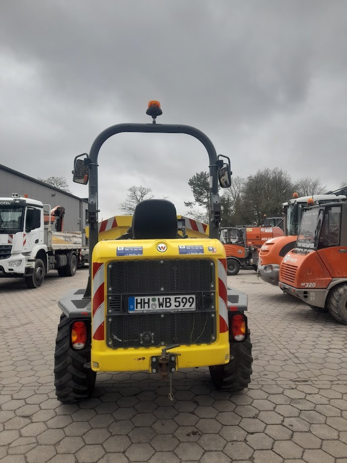Neuson DW50 - Minidömper: 3 kép. Neuson DW50 - Minidömper: 3 kép.