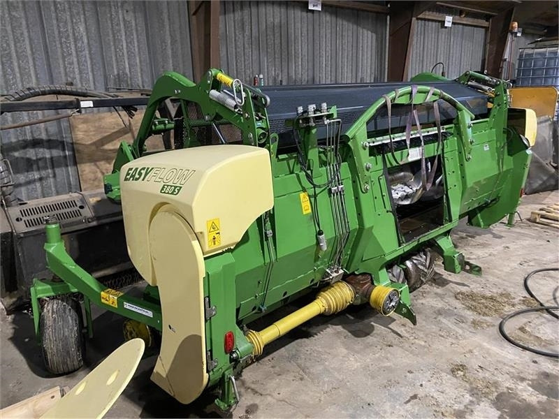 Krone Big X 630 - Önjáró szecskázógép: 5 kép. Krone Big X 630 - Önjáró szecskázógép: 5 kép.