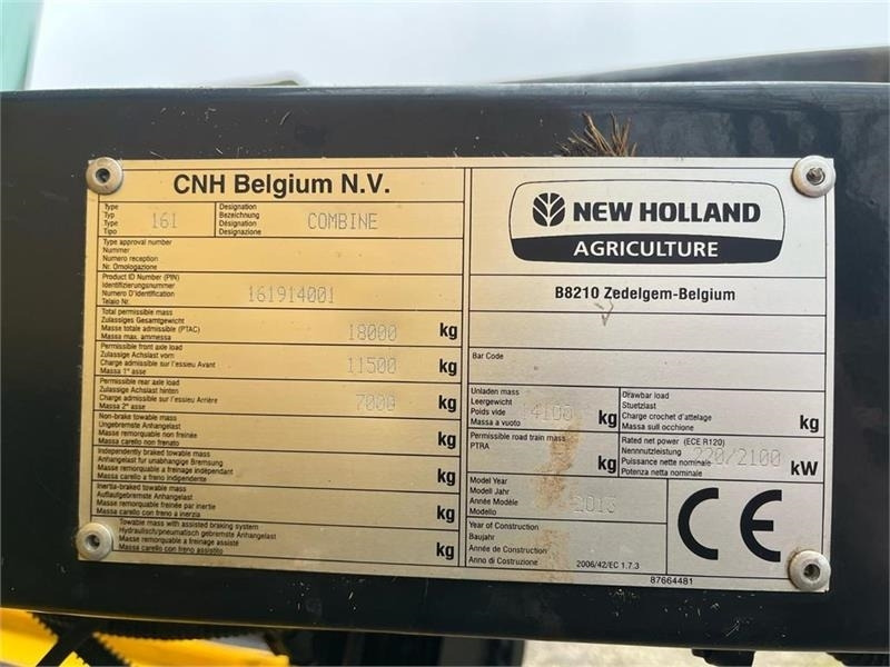 Kombájn New Holland CX 6090 4wd: 13 kép.