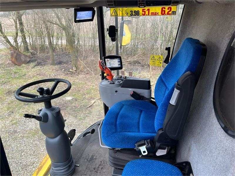 Kombájn New Holland CX 6090 4wd: 11 kép.