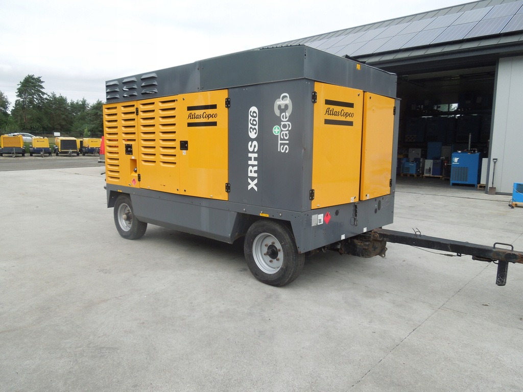Atlas Copco XRHS366 - Légkompresszor: 1 kép. Atlas Copco XRHS366 - Légkompresszor: 1 kép.